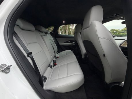 Jaguar E-Pace R-DYNAMIC S 24