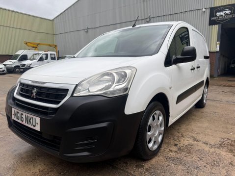 Peugeot Partner 1.6 BlueHDi 854 Professional Panel Van 5dr Diesel Manual L1 (112 g/km, 100 24