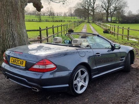 Mercedes-Benz SL Series SL500 46