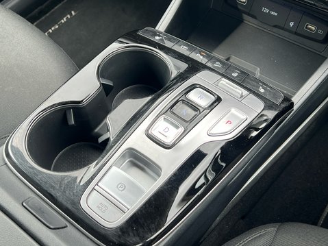 Hyundai TUCSON T-GDI PREMIUM 28