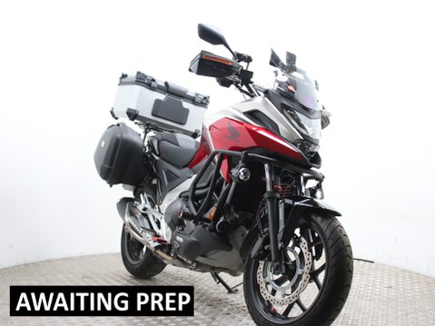 Honda NC750X NC750X 1