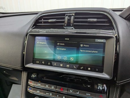 Jaguar F-Pace 2.0 F-Pace Chequered Flag AWD D Auto 4WD 5dr 86