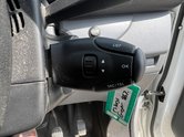 Peugeot Expert MWB L2H1 Low Roof Professional 2700 Air Con Tow Bar EURO 6 NO VAT 44