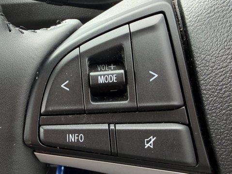Suzuki Ignis 1.2 Dualjet 12V Hybrid SZ5 5dr 31