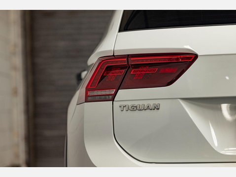 Volkswagen Tiguan 1.5 TSI EVO R-Line Tech DSG Euro 6 (s/s) 5dr 78