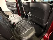 Mitsubishi Outlander 2.4 Outlander Exceed PHEV CVT 4WD 5dr 31