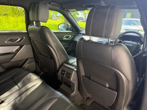 Land Rover Range Rover Velar R-DYNAMIC SE 38