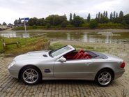 Mercedes-Benz SL Series SL500 74