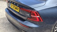 Volvo S60 2.0 T5 R-Design Plus Saloon 4dr Petrol Auto Euro 6 (s/s) (250 ps) 44
