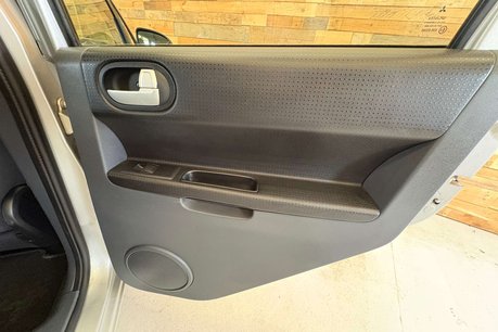 Mitsubishi Colt 1.3 CZ2 Hatchback 5dr Petrol Auto Euro 4 (94 ps) 52