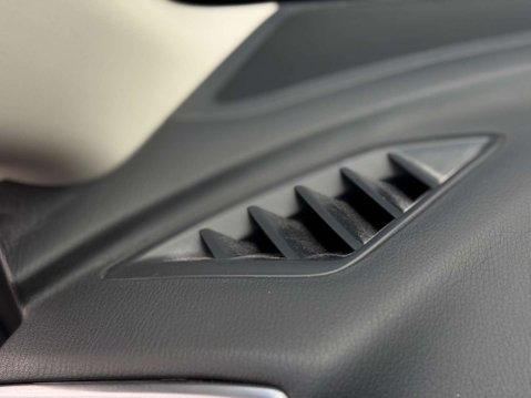 Mazda 3 2.0 SKYACTIV-G Sport Nav Euro 6 (s/s) 5dr 70