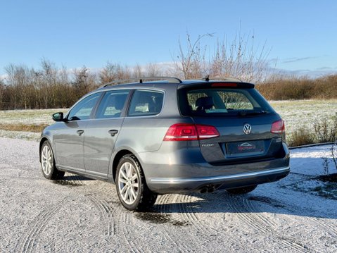 Volkswagen Passat 2.0 TDI BlueMotion Tech Executive Euro 5 (s/s) 5dr 10