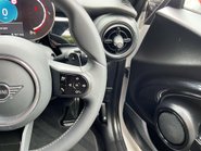 Mini Hatch 2.0 John Cooper Works Auto 3dr 26