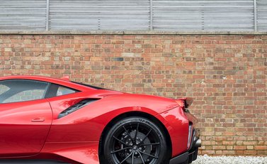 Ferrari 488 Pista 35