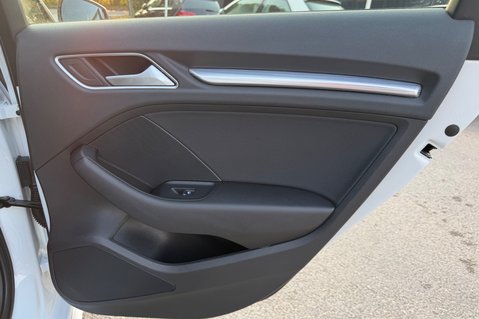 Audi A3 SPORTBACK E-TRON - APPLE CARPLAY -£20 ROAD TAX 28