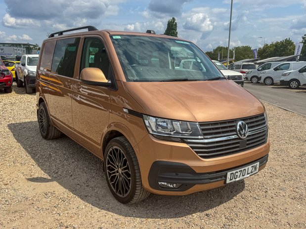 Volkswagen Transporter Crew Cab [SOLD MT] SWB L1H1 Highline Twin Side Doors SELECT 5