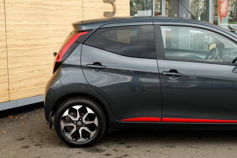 Toyota Aygo VVT-I X-TREND TSS 7