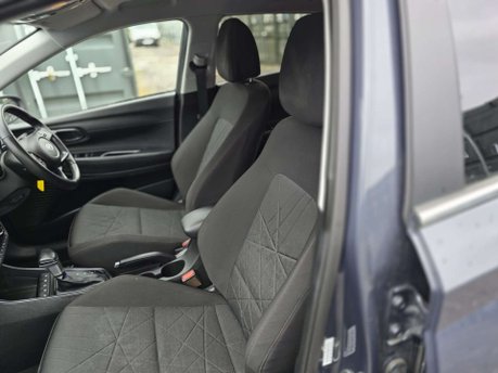 Hyundai BAYON 1.0 T-GDi MHEV Premium SUV 5dr Petrol Hybrid DCT Euro 6 (s/s) (100 ps) 33