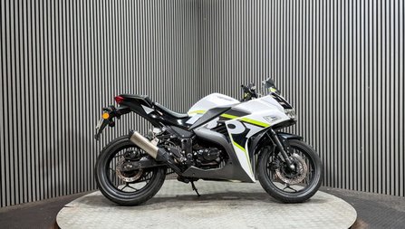 Yamasaki Ym 2023 RUNNING SPORTS BIKE GEARED 50CC PROJECT BIKE