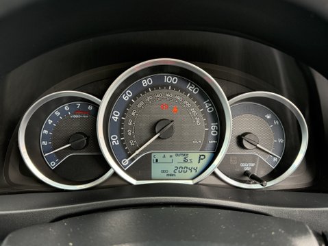 Toyota Auris **SORRY NOW SOLD** 11