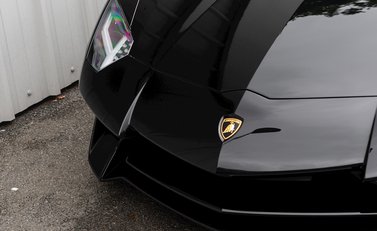 Lamborghini Aventador SV LP 750-4 Roadster 10