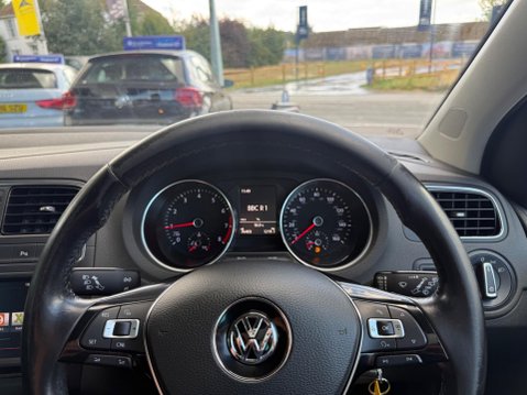 Volkswagen Polo 1.0 BlueMotion Tech Match Euro 6 (s/s) 5dr 32
