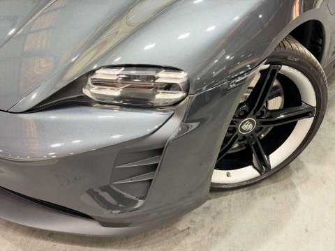 Porsche Taycan Performance Plus 93.4kWh 4S Saloon 4dr Electric Auto 4WD (11kW Charger) (57 46