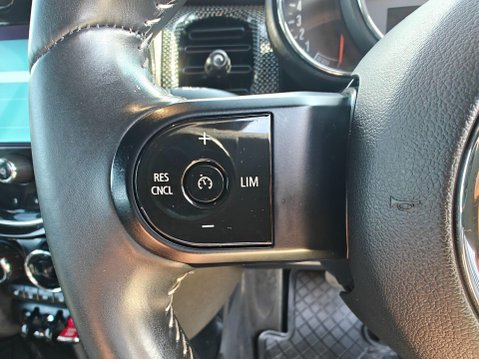 Mini Hatch 1.5 Cooper Exclusive Steptronic Euro 6 (s/s) 5dr 66