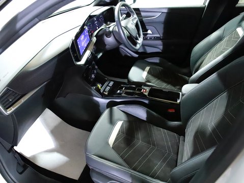 Vauxhall Mokka 100kW Ultimate 50kWh 5dr Auto 2