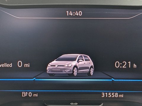 Volkswagen Golf GTE DSG 38