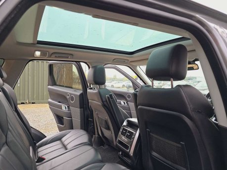 Land Rover Range Rover Sport 3.0 SD V6 HSE Auto 4WD Euro 6 (s/s) 5dr 33