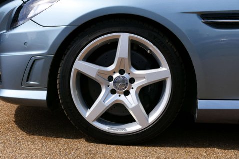 Mercedes-Benz SLK 2.1 SLK 250 AMG Sport CDi BlueEfficiency Auto 2dr 10