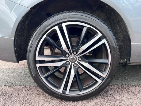 Volvo XC60 2.0 D4 R-Design Pro Auto AWD Euro 6 (s/s) 5dr 51