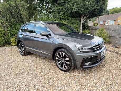 Volkswagen Tiguan 2.0 BiTDI R-Line DSG 4Motion Euro 6 (s/s) 5dr 4