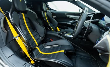 Ferrari SF90 Stradale 11