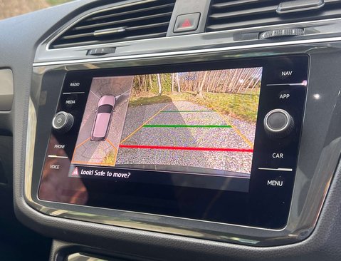 Volkswagen Tiguan 2.0 Tiguan R-Line Tech TDI Semi-Auto 5dr 32