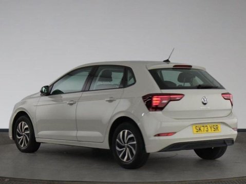 Volkswagen Polo LIFE TSI DSG 2