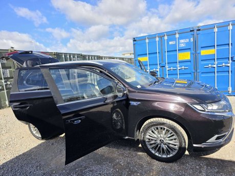 Mitsubishi Outlander 2.4h TwinMotor 13.8kWh 4h SUV 5dr Petrol Plug-in Hybrid CVT 4WD Euro 6 (s/s 14