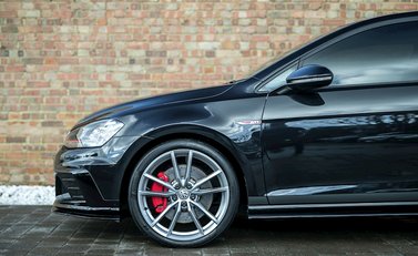 Volkswagen Golf GTi Clubsport S 24