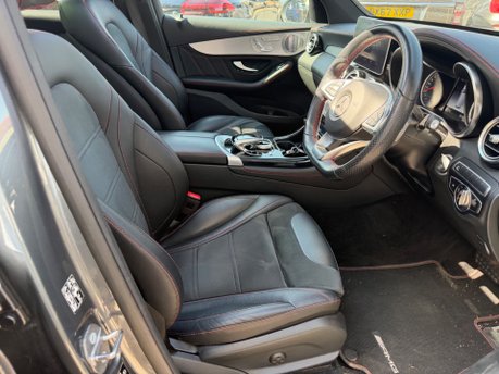 Mercedes-Benz GLC AMG GLC 43 4MATIC PREMIUM PLUS 19