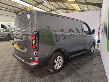 Ford Transit Custom 2.0 Transit Custom 300 SWB Limited EcoBlue 4