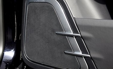 Porsche Cayenne Turbo S 14