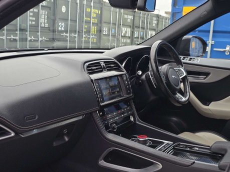 Jaguar F-Pace 2.0 D180 R-Sport SUV 5dr Diesel Auto AWD Euro 6 (s/s) (180 ps) 22