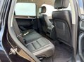 Volkswagen Touareg 3.0 Touareg V6 TSi Hybrid Auto 4WD 5dr 22