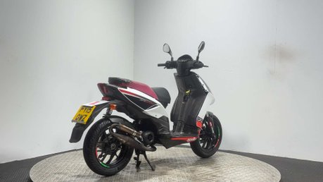 Aprilia SR 2015 15K RUNNING PROJECT SCOOTER 2 STROKE 2T LONG MOT 50CC 3