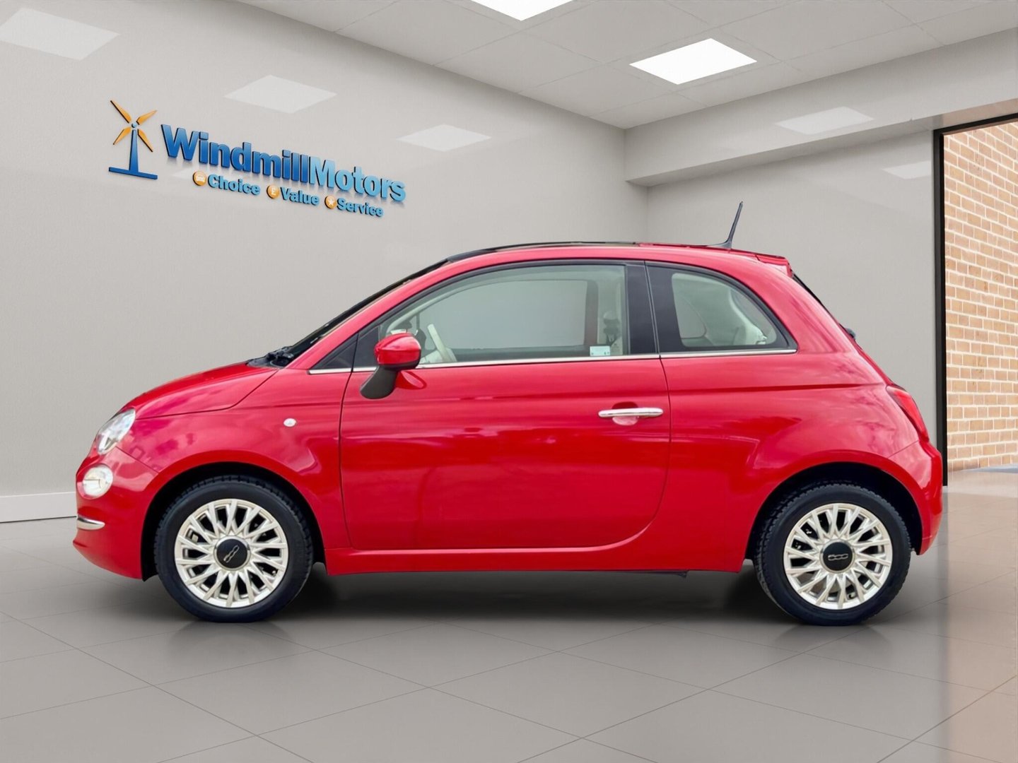 2019 Fiat 500 — image 7