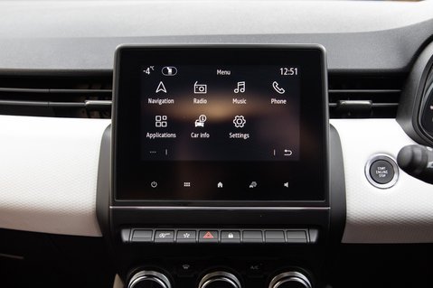 Renault Clio TECHNO TCE 22