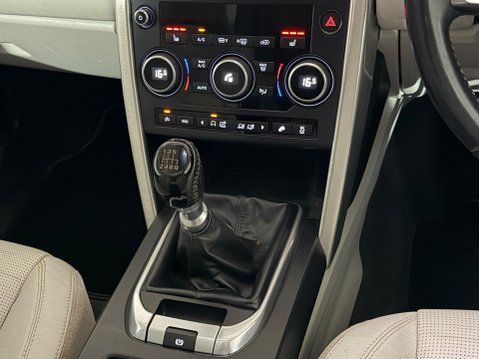 Land Rover Discovery Sport SD4 HSE 16