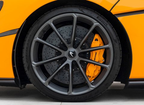 McLaren 570S 10