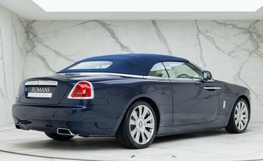 Rolls-Royce Dawn V12 8